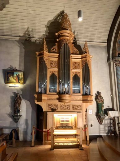 Orgue de Saint-Médard-en-Jalles, Église Saint-Médard