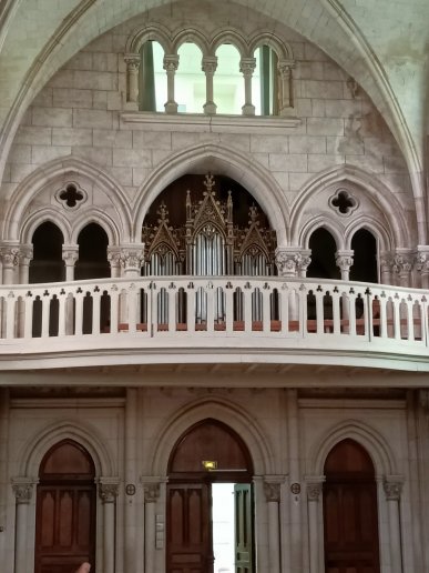 Orgue de Poitiers, Institution de Larnay, chapelle Notre-Dame des 7 Douleurs